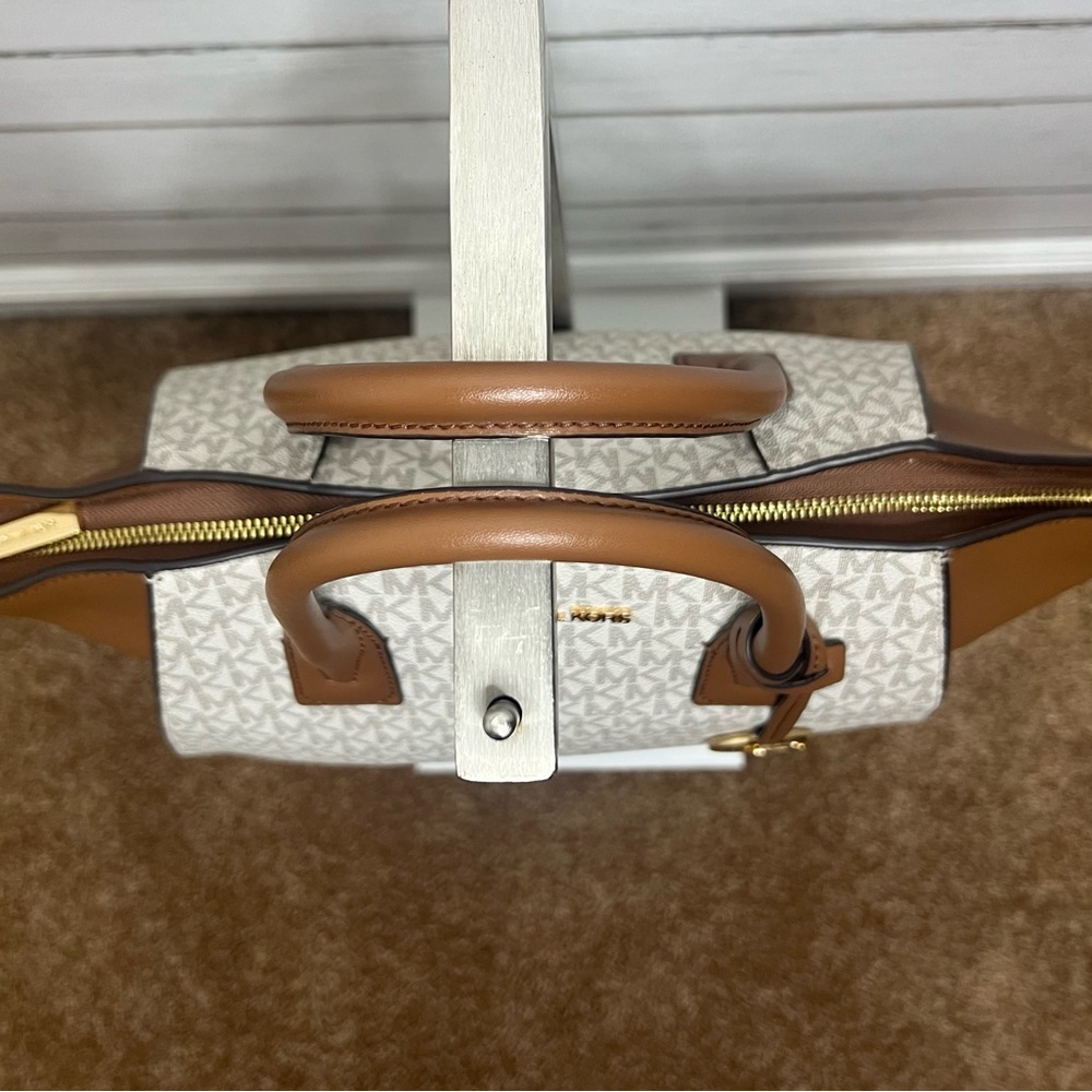 Michael Kors Avril Satchel Handbag - Picture 14 of 17